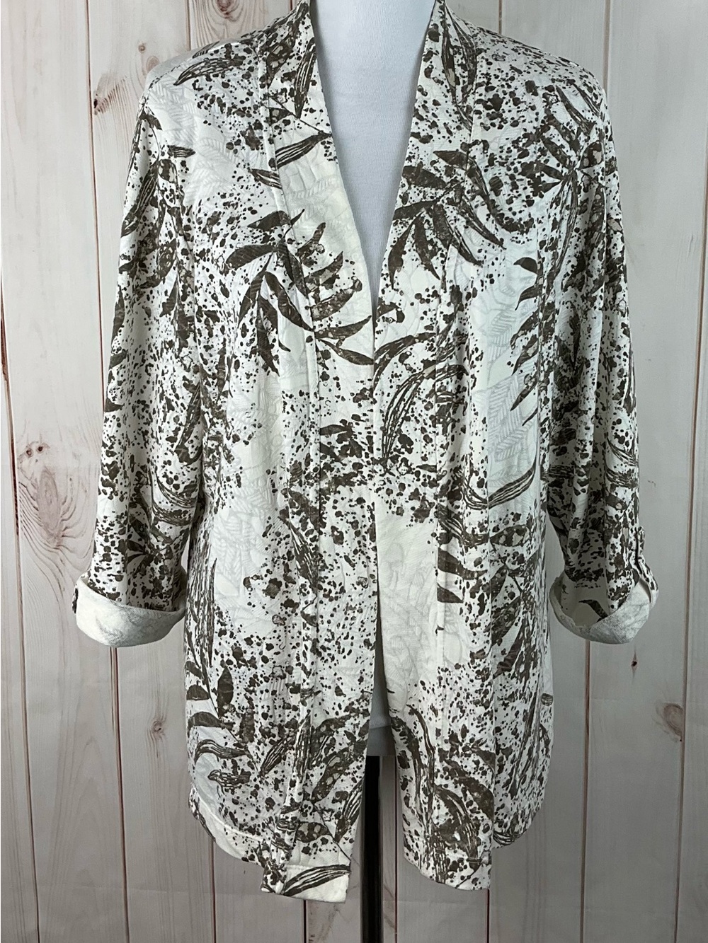 Chico's Weekends Open Front Drape Cardigan Size 3(XL) Ivory Musk Roll Tab Sleeve